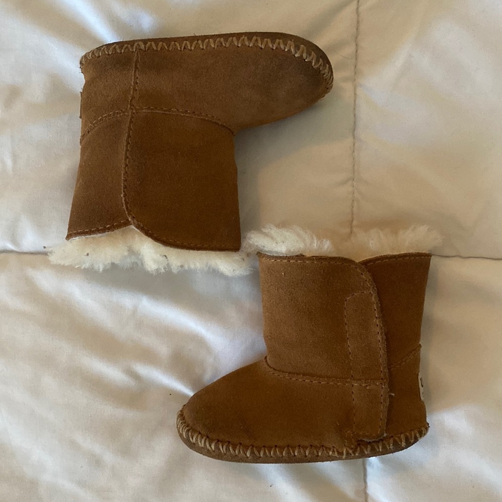 Baby Uggs!